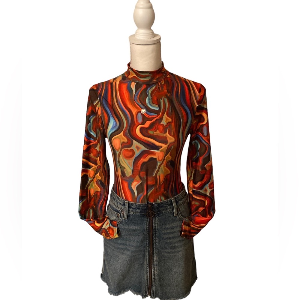 Shein Mock Neck Marble Print Fitted Tee. Size M Nwot